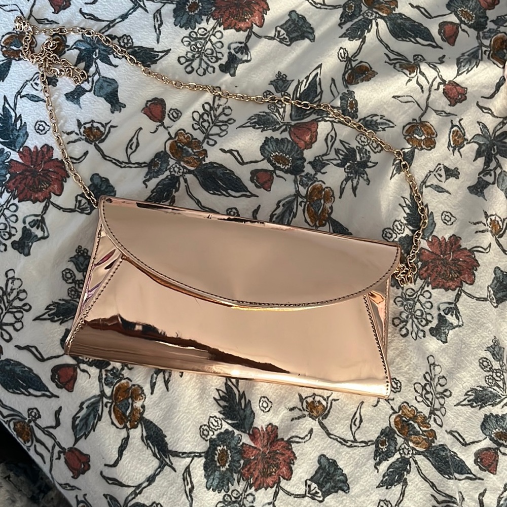 Rose gold Steve Madden bag
